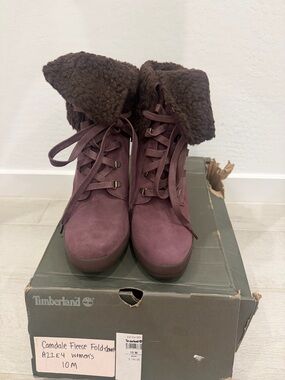 Timberland Women’s Lace-Up Fold-Down Fleece Boots — Plum Brown